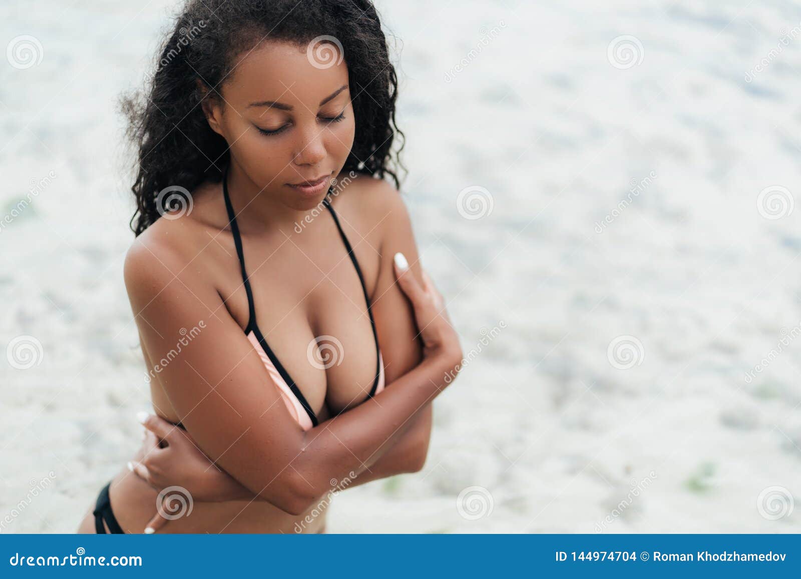 deejay dynasty recommends Huge Breasts On Beach