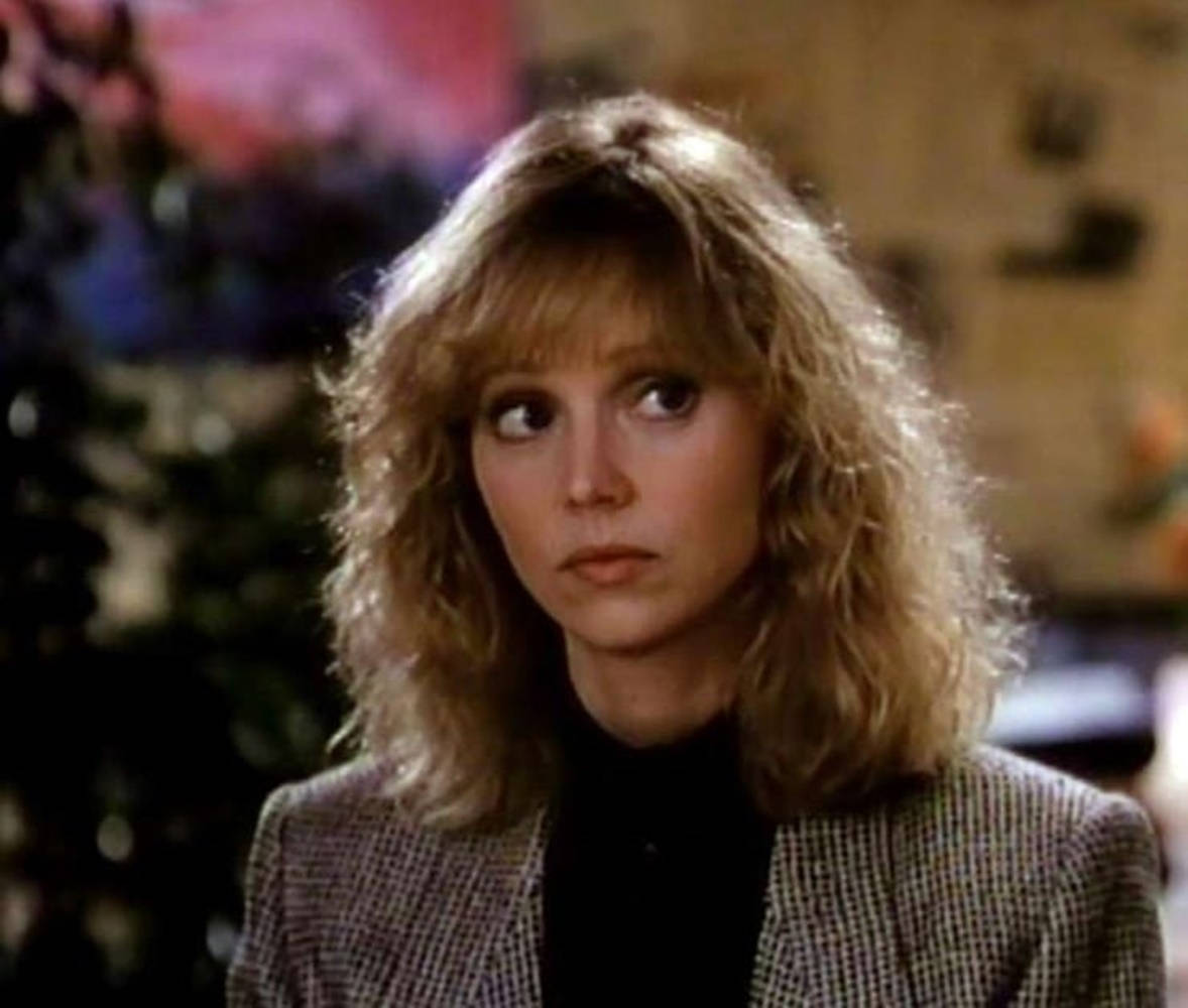 carl oconnell recommends shelley long sexy pic