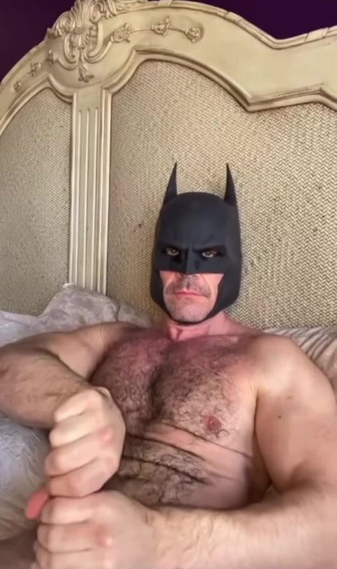 bruce belanger recommends Batman Jerk Off