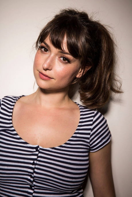 Best of Sexy pics of milana vayntrub