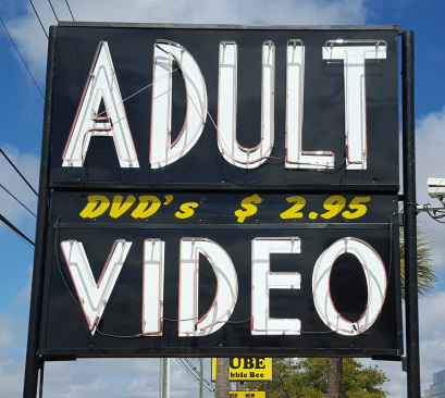 david bruggeman recommends Adult Video Booths Near Me