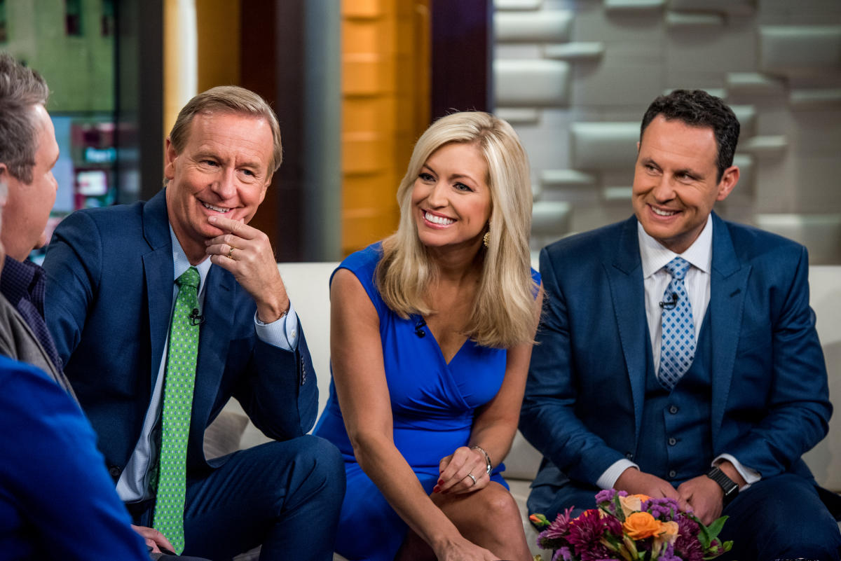 brandy fogarty recommends ainsley earhardt legs pic