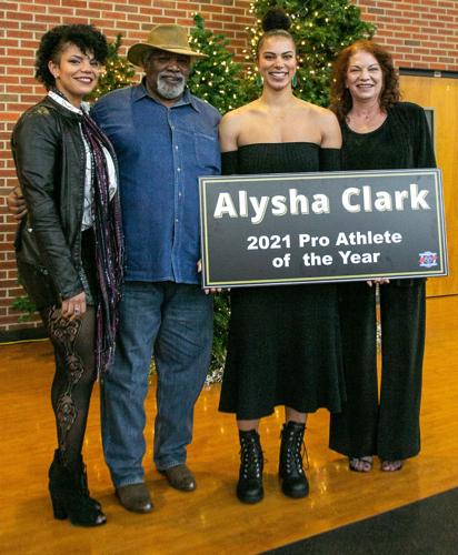 clark ashley recommends Alysha Clark Wife