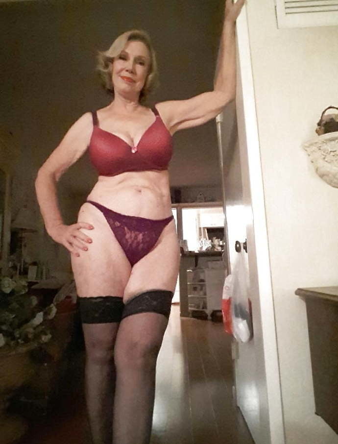 amatuer gilf porn