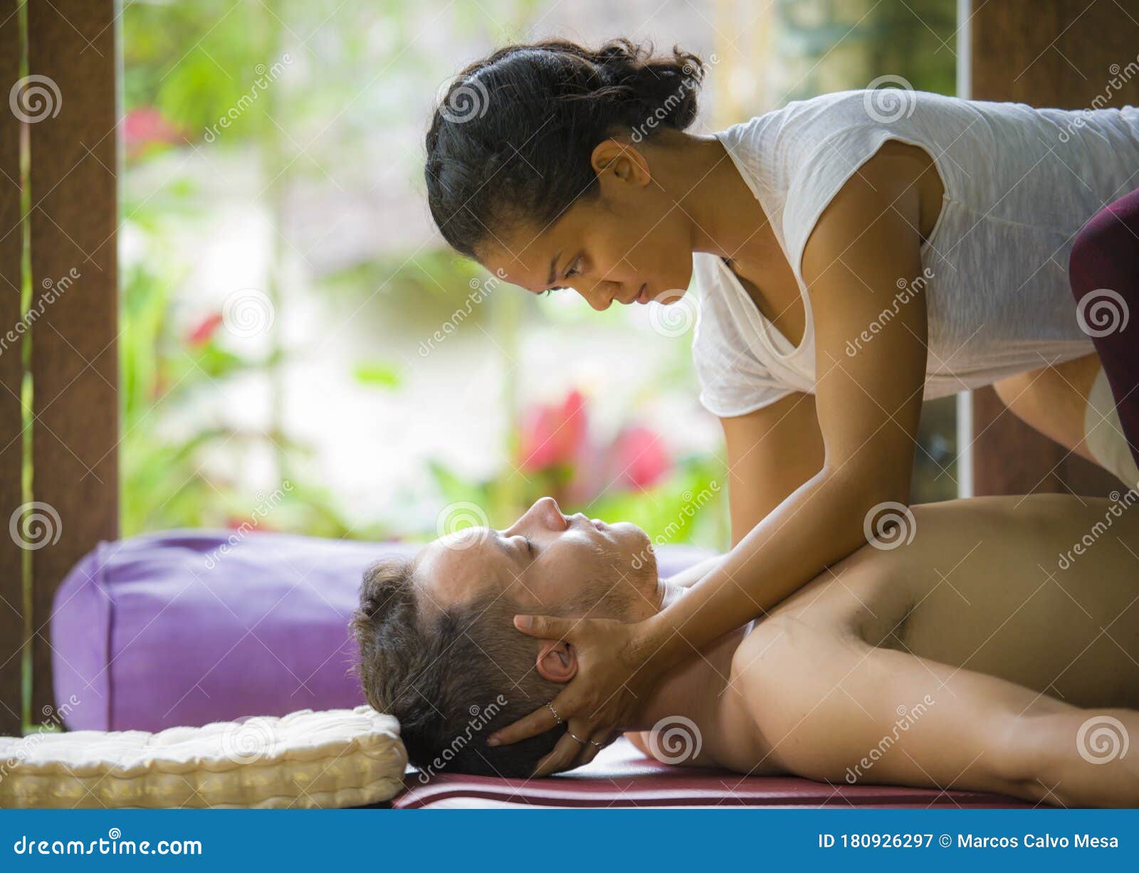 craig garrison recommends Amazing Oriental Massage