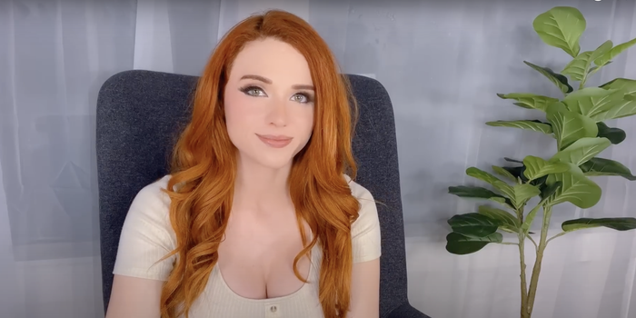 amber withrow recommends amouranth cancer pic