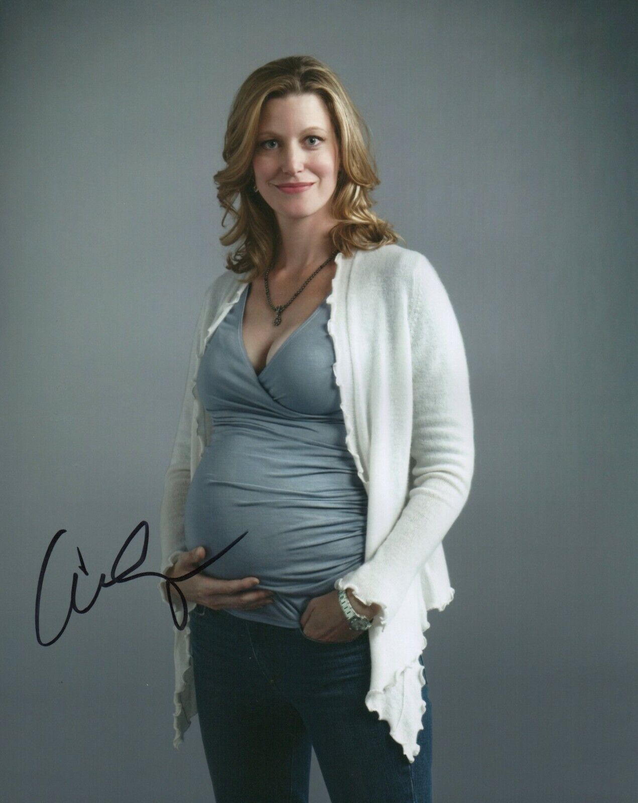 Anna Gunn Sexy super gif