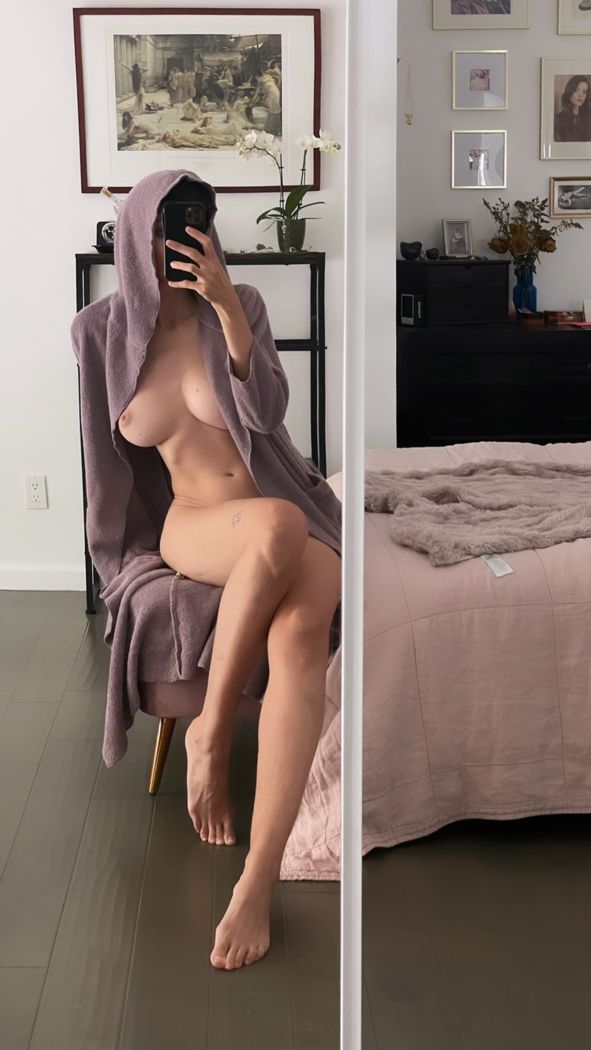 acen chang recommends annalisawagner nude pic