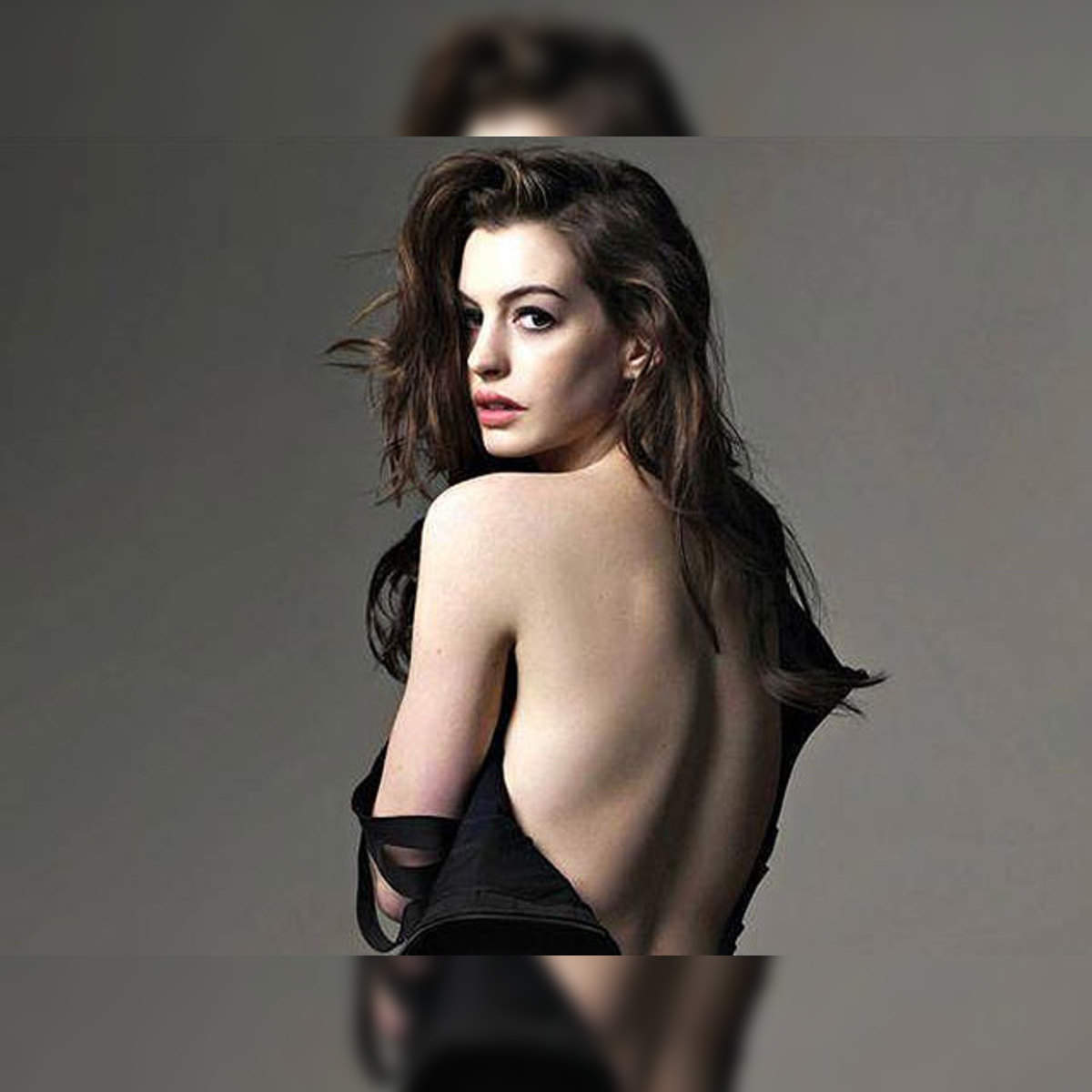 ashley barranco recommends anne hathaway hot photos pic