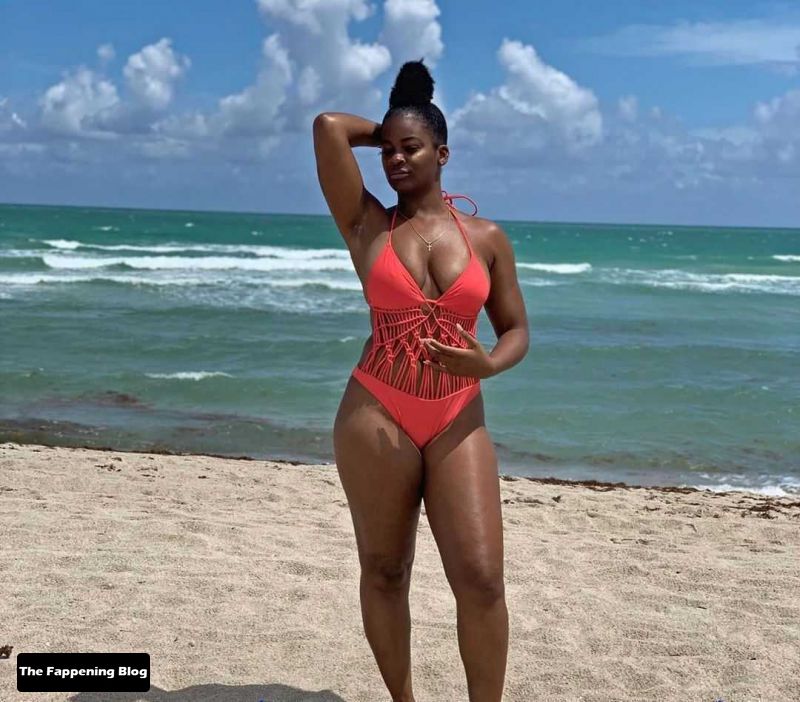 chrispin onyango recommends ari lennox nude pic