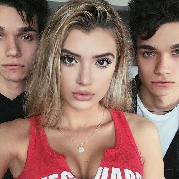 allan cuarto recommends alissa violet porn pic