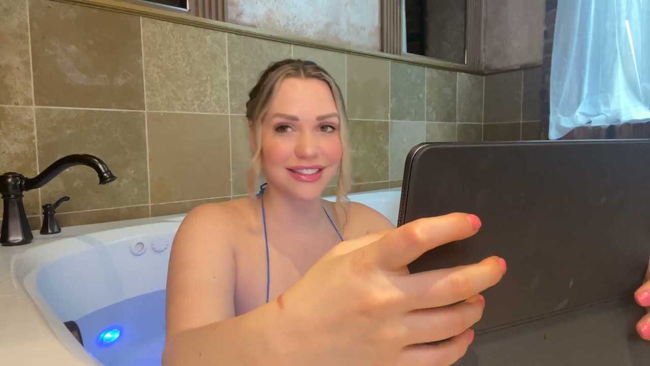 alexis biddle recommends mia malkova bath pic