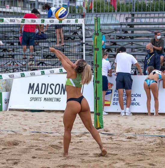 caroline pascua recommends beachvolleyball nude pic