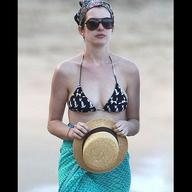 alex shabaniani recommends anne hathaway hot photos pic