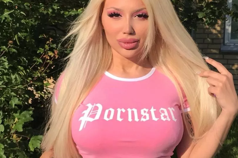 bimbo barbie pornstar