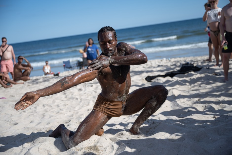 betsy pepping recommends black nude on beach pic