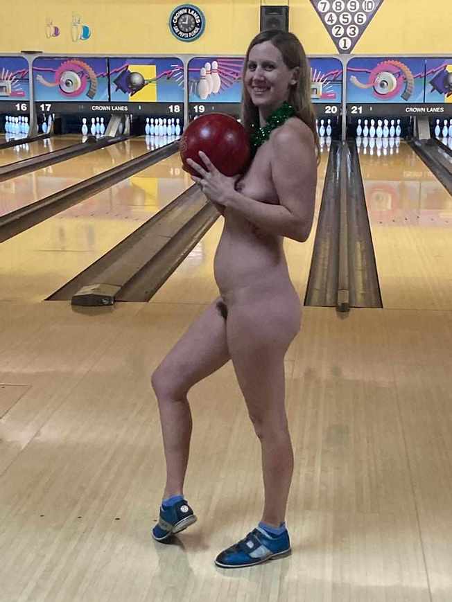 Best of Bowling in the nude