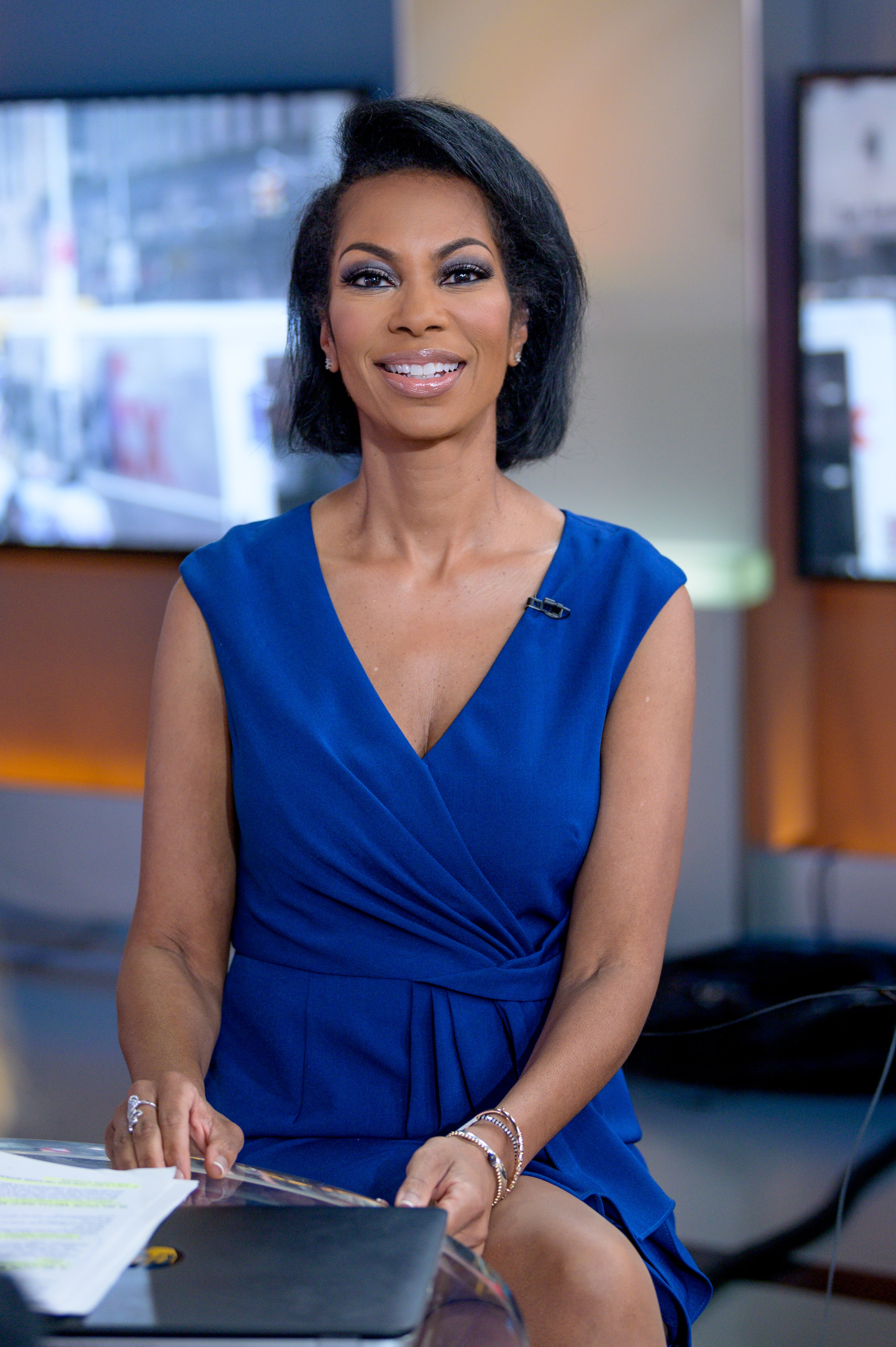 dave hefty share harris faulkner in a bikini photos