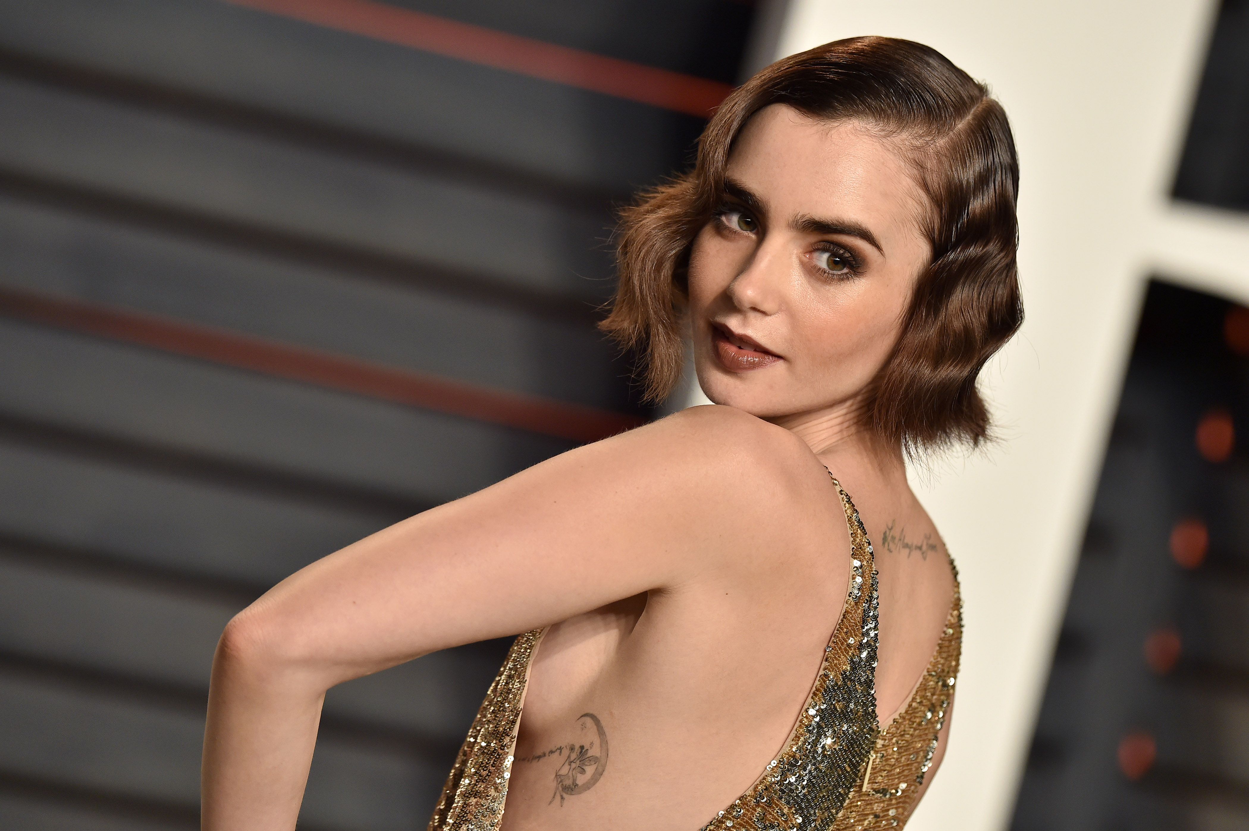 amber mutz add lily collins sexiest photo