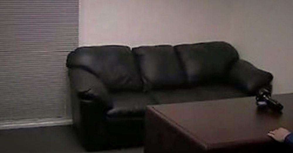 countrystory pete add casting couch room photo