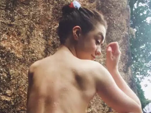 brenda auld recommends Maisie Williams Ass