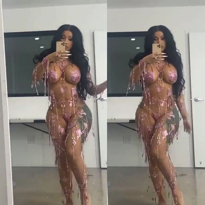 Cardi B Onlyfans Nude sf ts