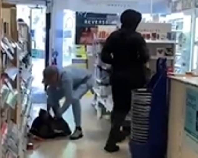 Best of Shoplifter punished