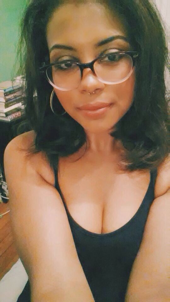 assil amgad recommends milf brunette glasses pic