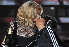 bobby deegan share celebrity lesbian kiss photos