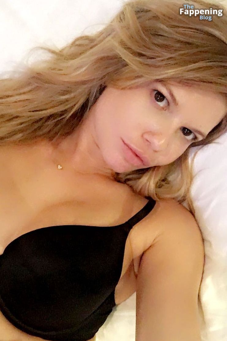 Best of Chanel west coast nude leak