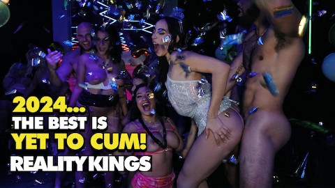 angelica mariano recommends Club Party Porn