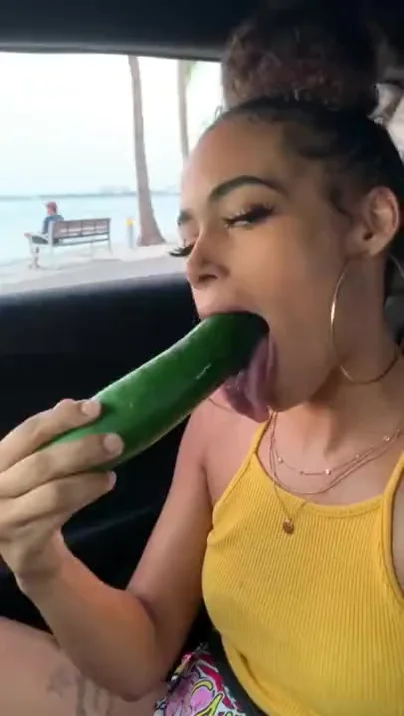 anna polley recommends deepthroating cucumber pic