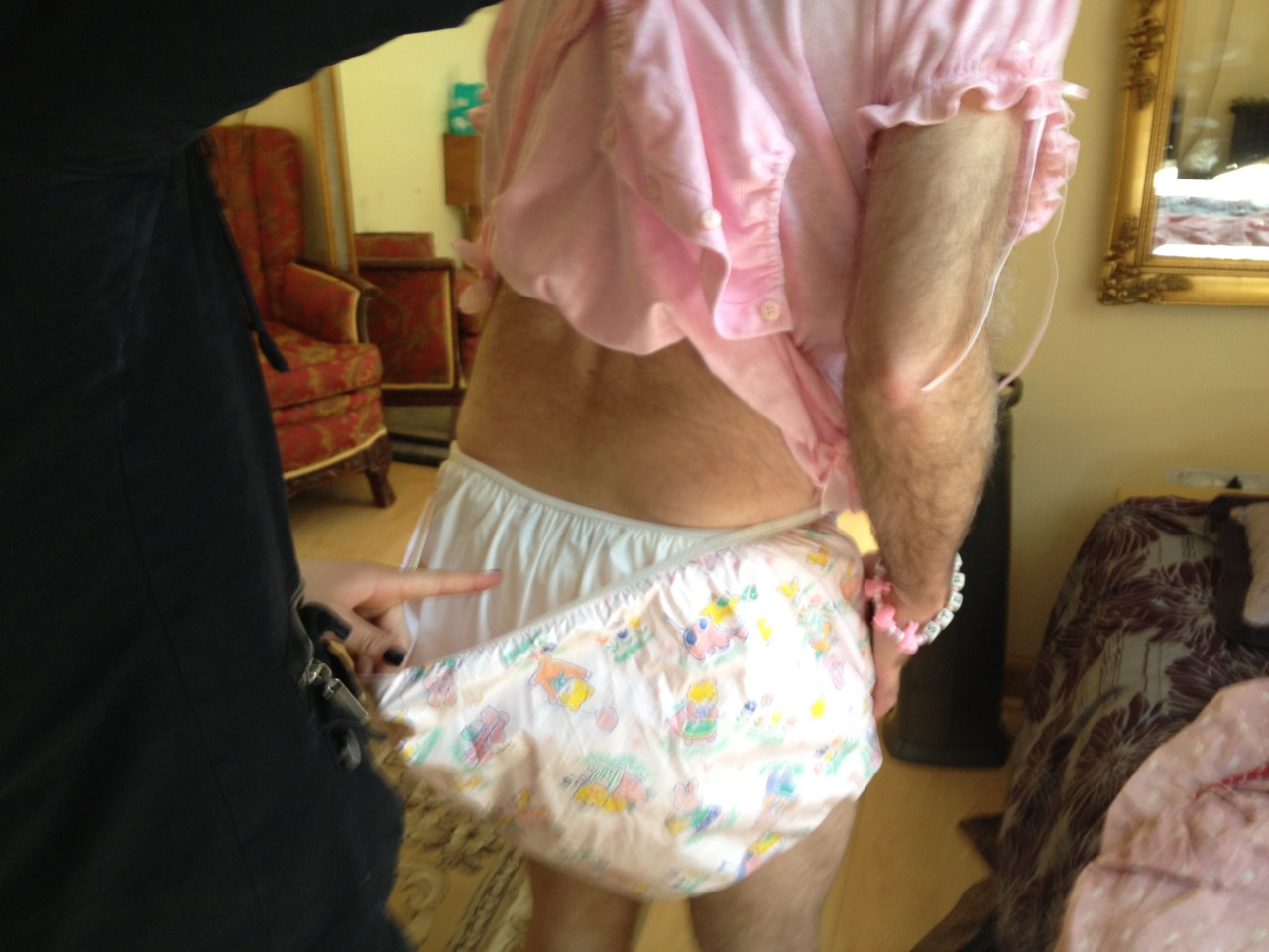 dale lundin recommends Diaper Domination