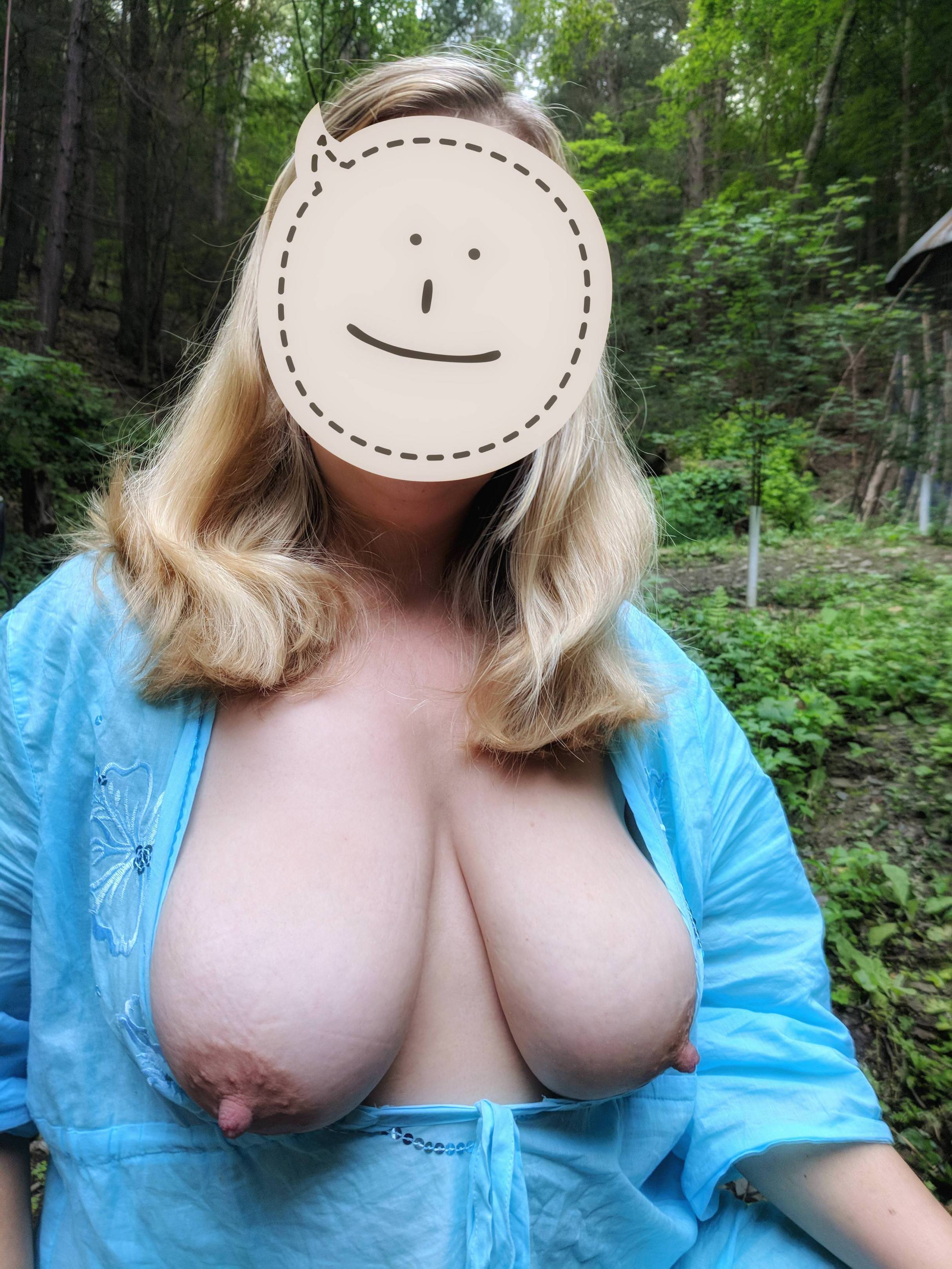 ahana dey recommends Big Tits In The Wild