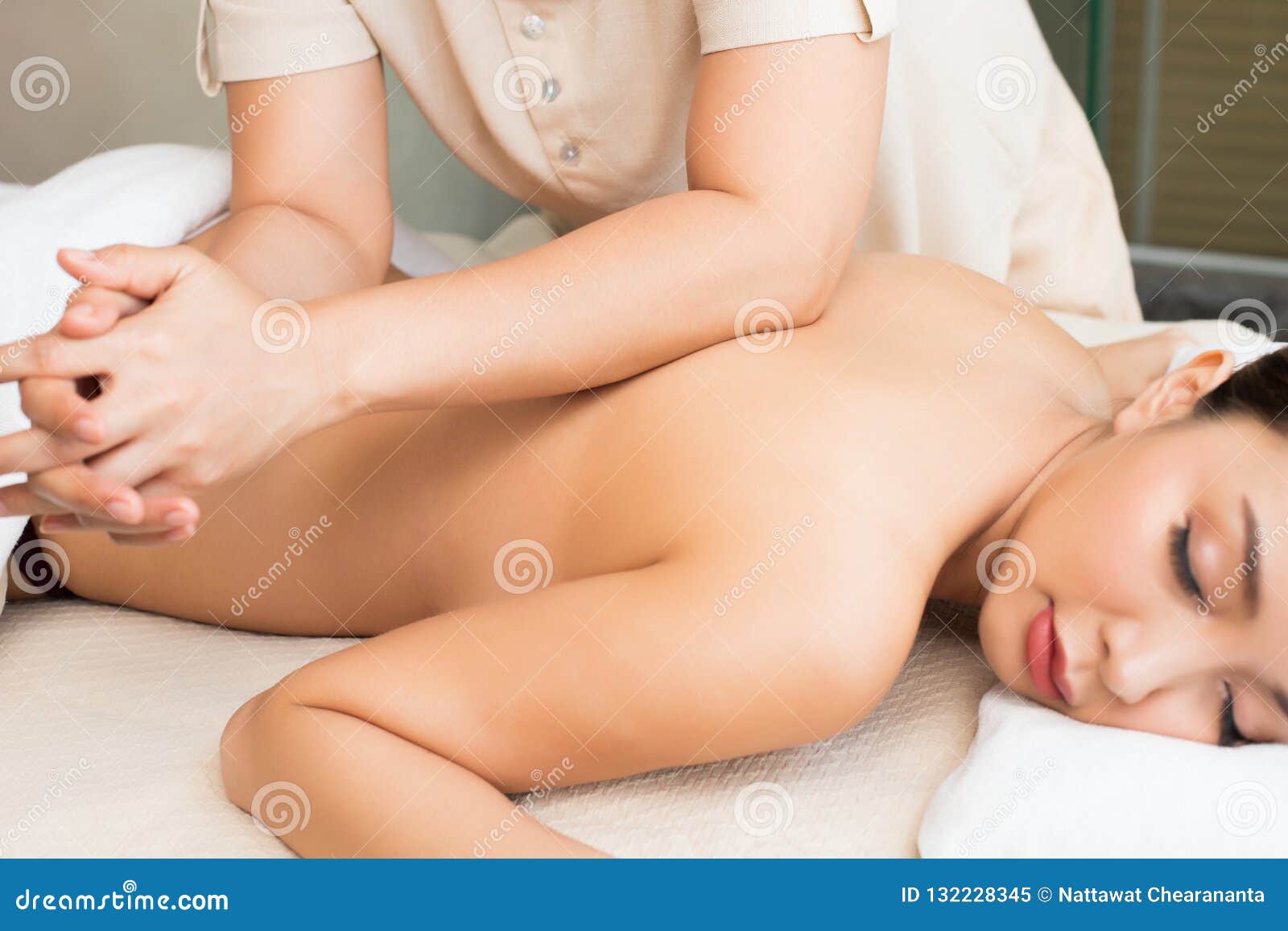 Massaging A Naked Woman 45 dollars