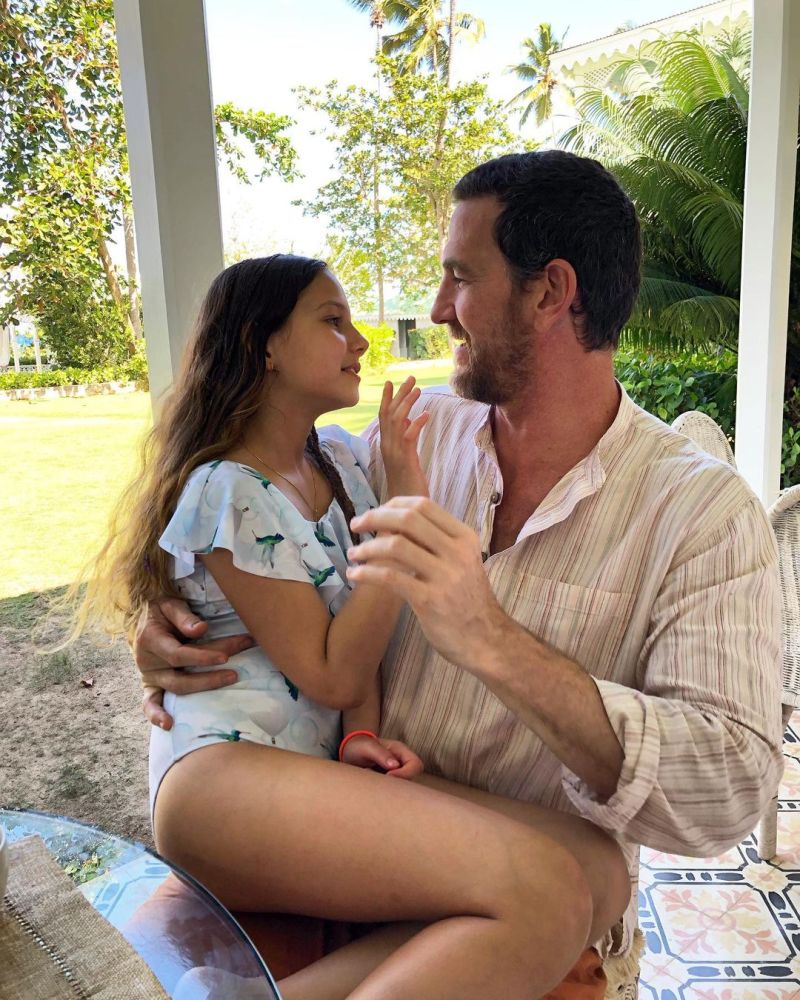 alyssa comer recommends daughter sitting on daddys lap pic