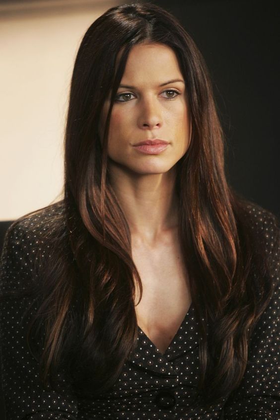 aman gere share rhona mitra niptuck photos