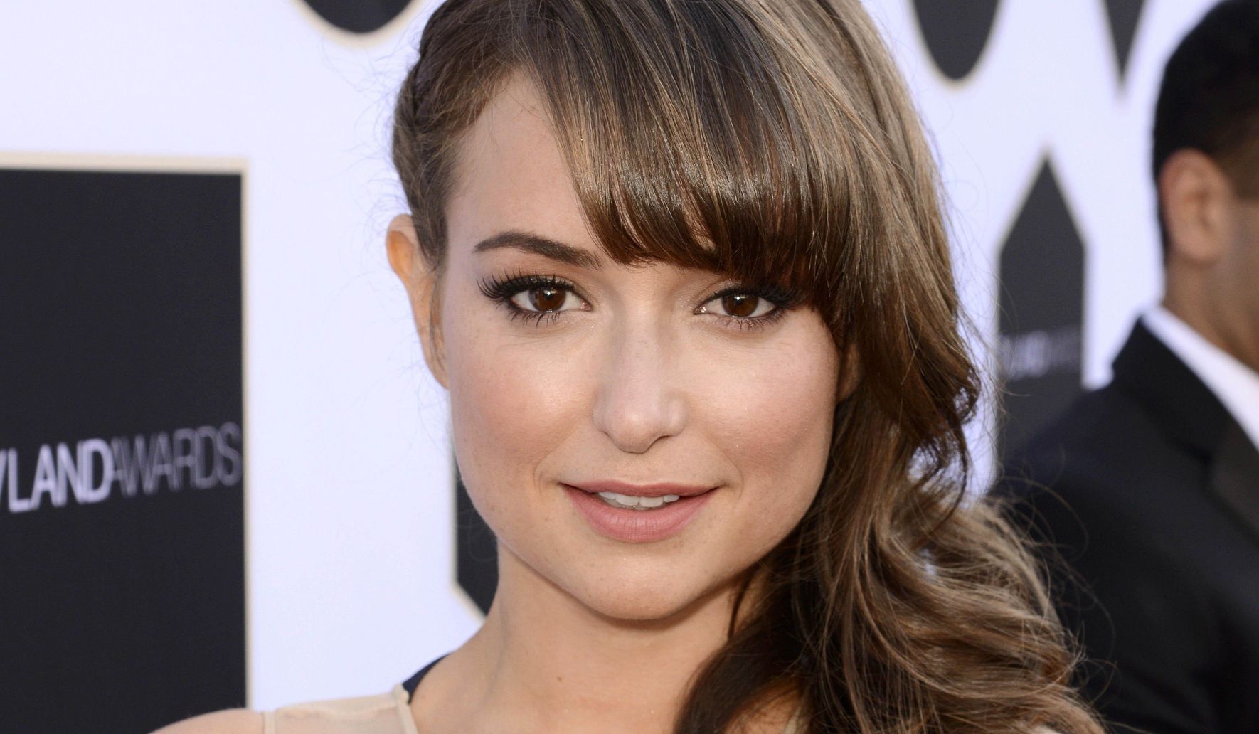 Milana Vayntrub Porn Video onilen com