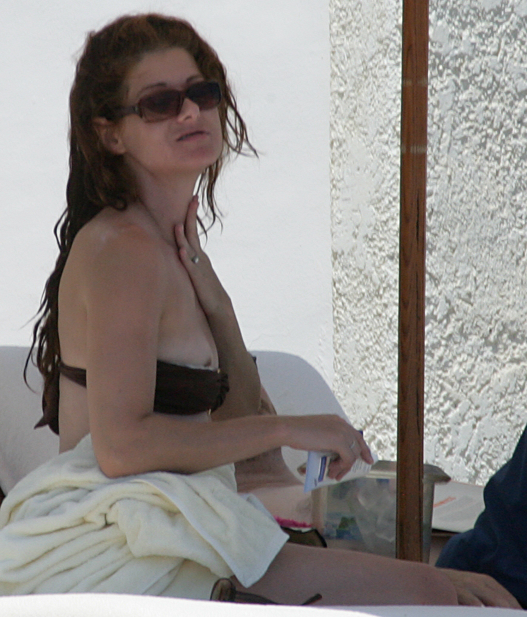 derek hibbs recommends debra messing bikini pic