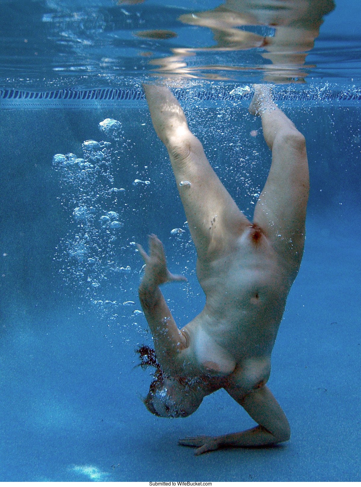 dan knott recommends nude underwater pic