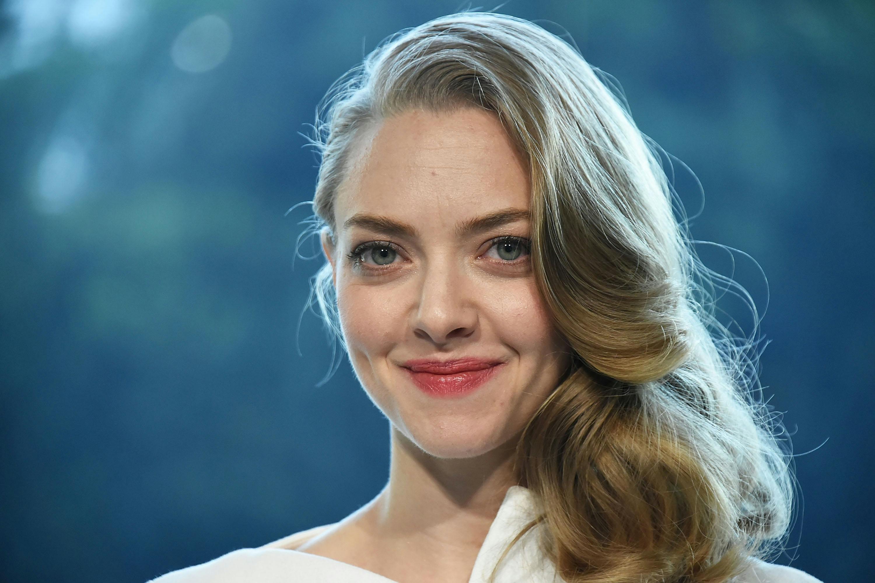 cory gutteridge recommends amanda seyfried leaked pic