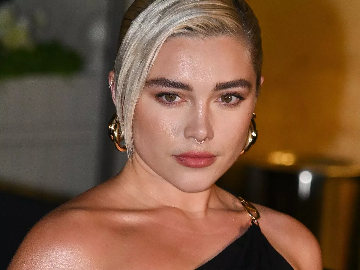 davy singh add florence pugh nudes photo