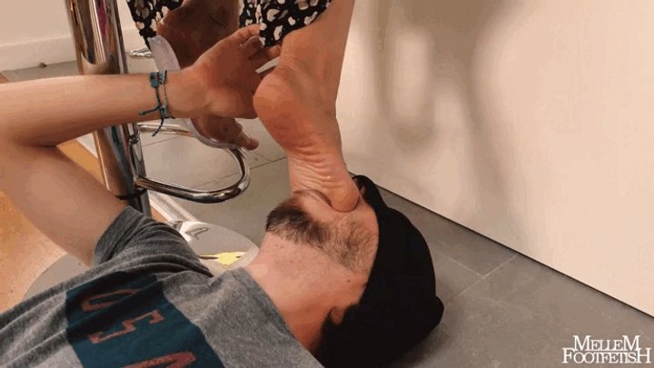 amar veseli recommends foot worship gagging pic