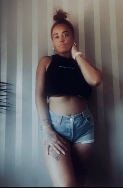 ami kilner share freckledbaybe onlyfans photos