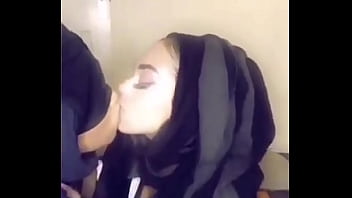 coco osborne share hijab lesbian porn photos