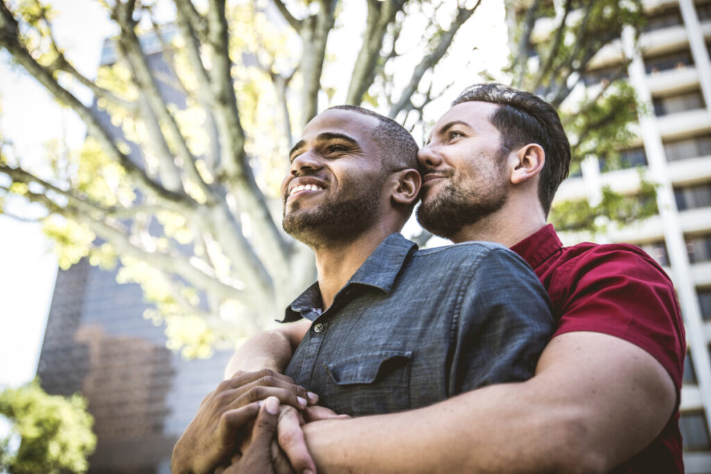 charles spratt recommends interracial gay facials pic