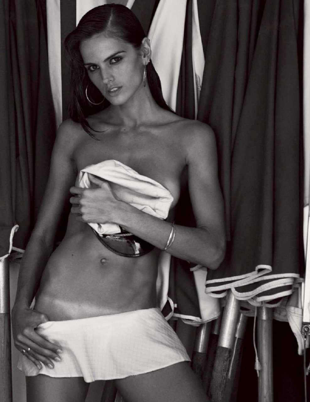 bella fiore recommends izabel goulart naked pic