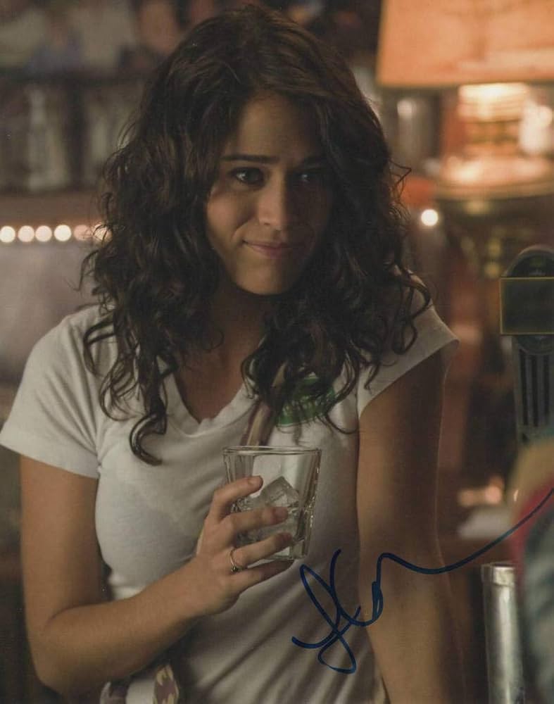 dallas arndt recommends lizzy caplan sexy pic