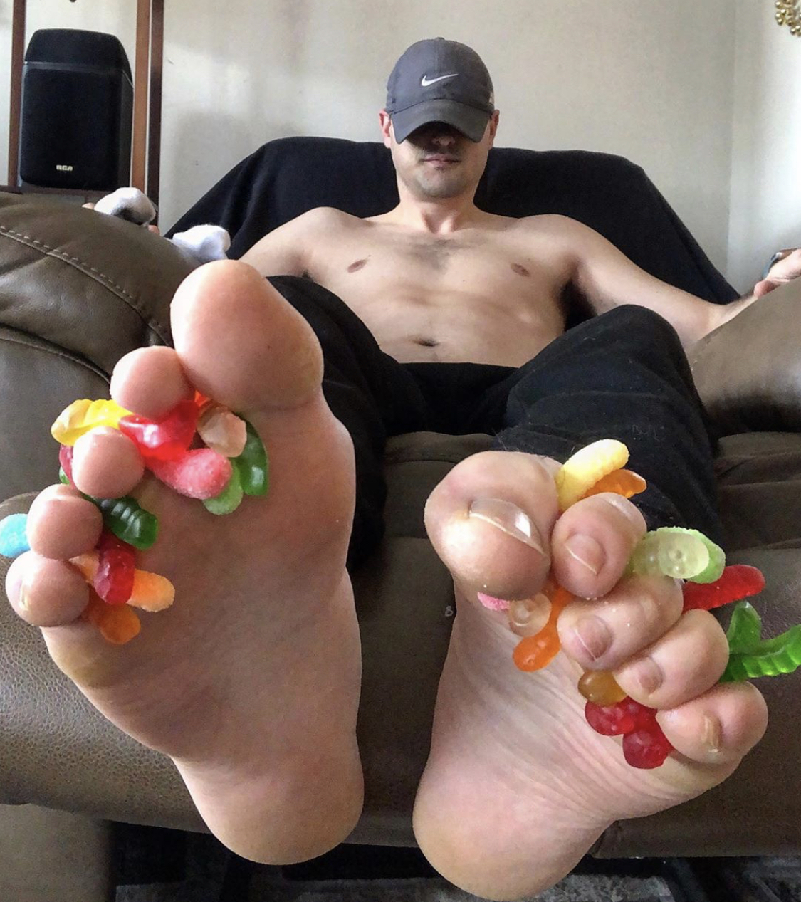 men feet porn