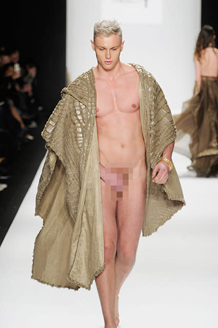 adam dodgson recommends Model Nude Runway